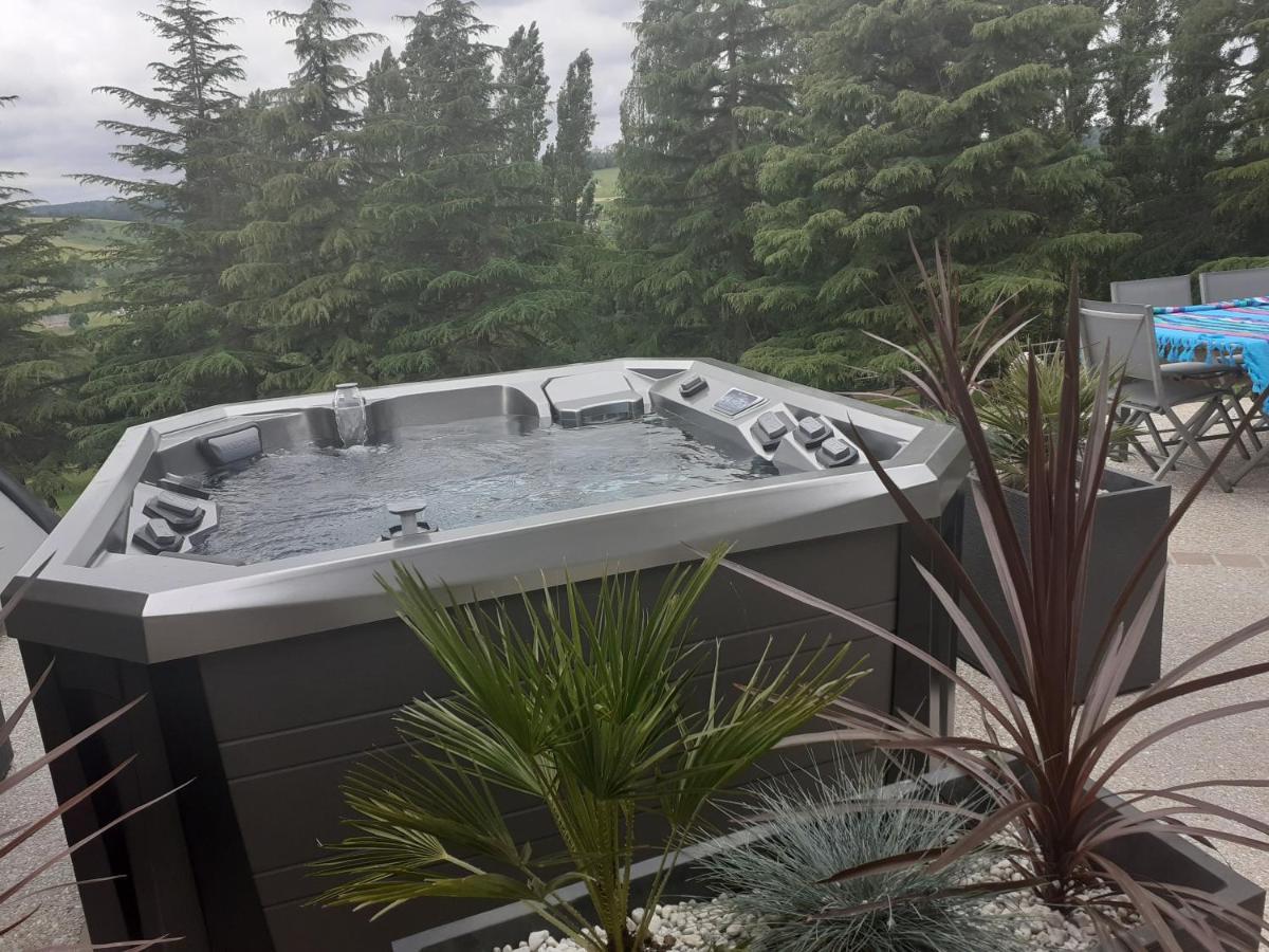 Gadeyne Nathalie Le Chalet De Malvoue Vimoutiers Экстерьер фото