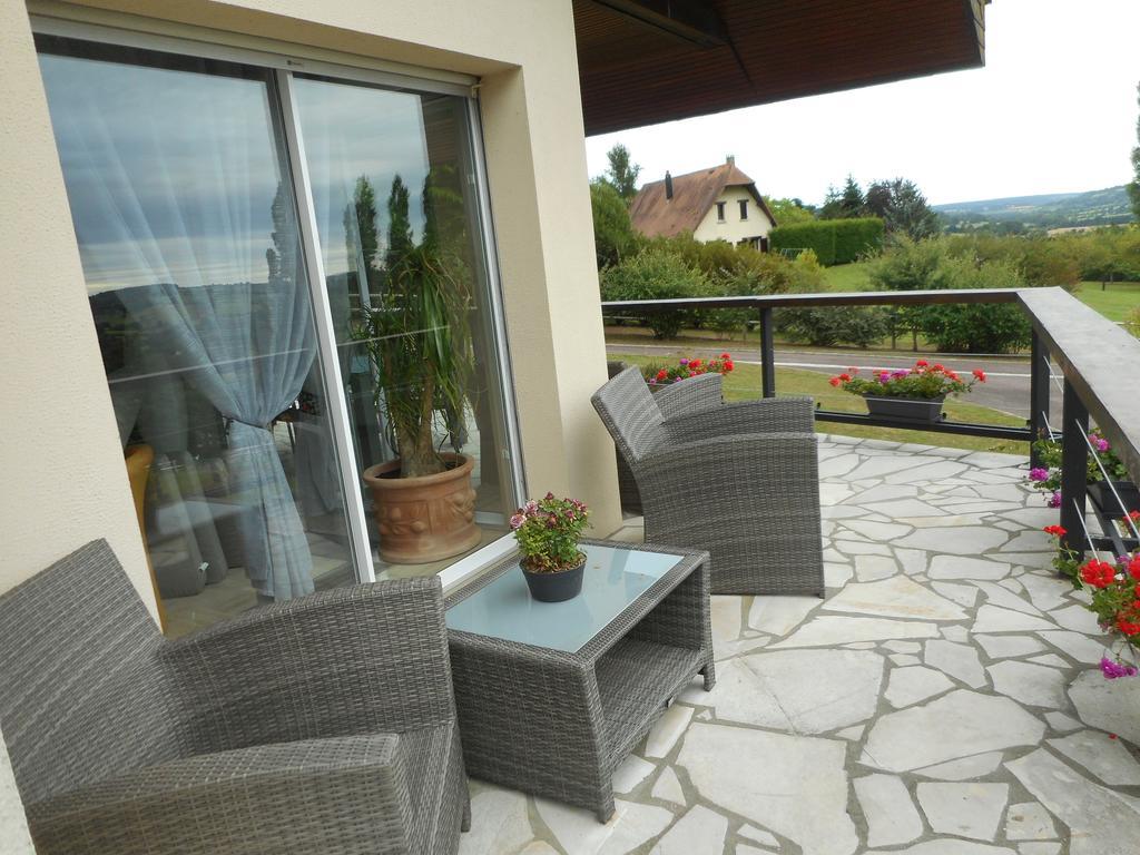 Gadeyne Nathalie Le Chalet De Malvoue Vimoutiers Экстерьер фото